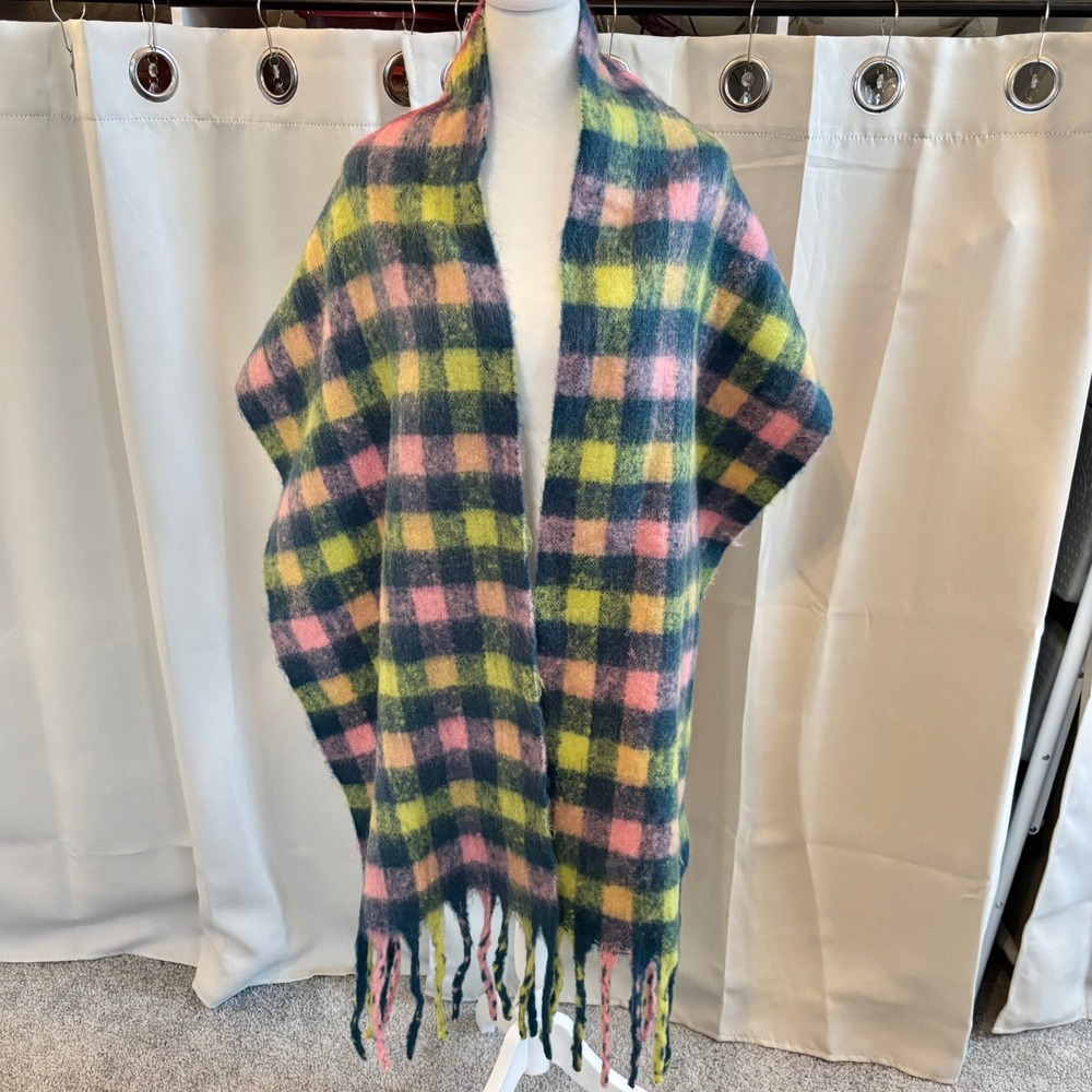 Natasha Women Scarf Plaid Checkered Fuzzy Fringe Wrap Shawl GIngham Cozy 20047‎